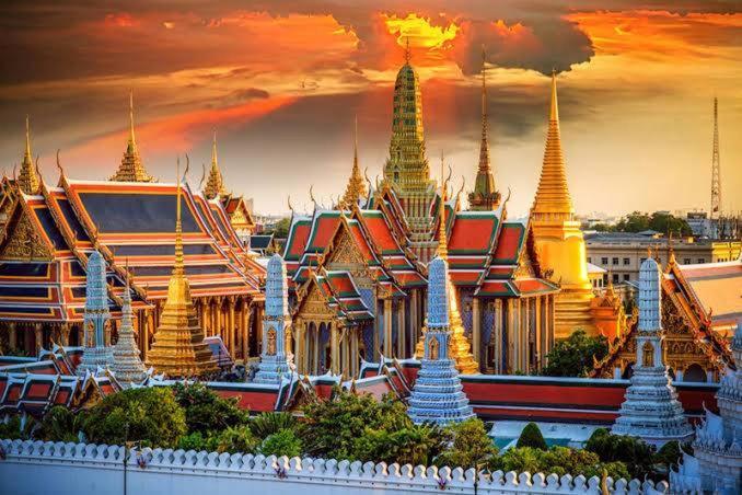 100 Years Building Bangkok Old Town By Seen Hostel ภายนอก รูปภาพ